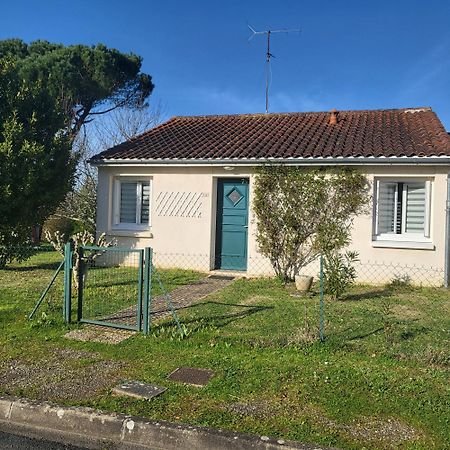 Maison De Vacances En Perigord Noir Le Buisson-de-Cadouin المظهر الخارجي الصورة