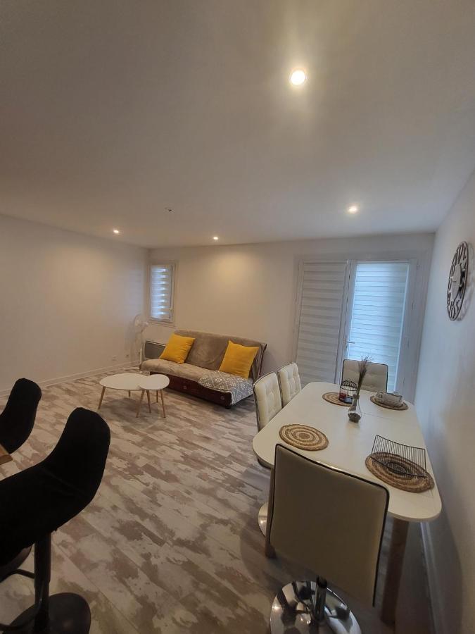 Maison De Vacances En Perigord Noir Le Buisson-de-Cadouin المظهر الخارجي الصورة